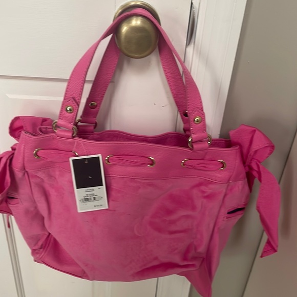 Juicy Couture Vintage Bag, still has tags and in perfect shape - Picture 2 of 5